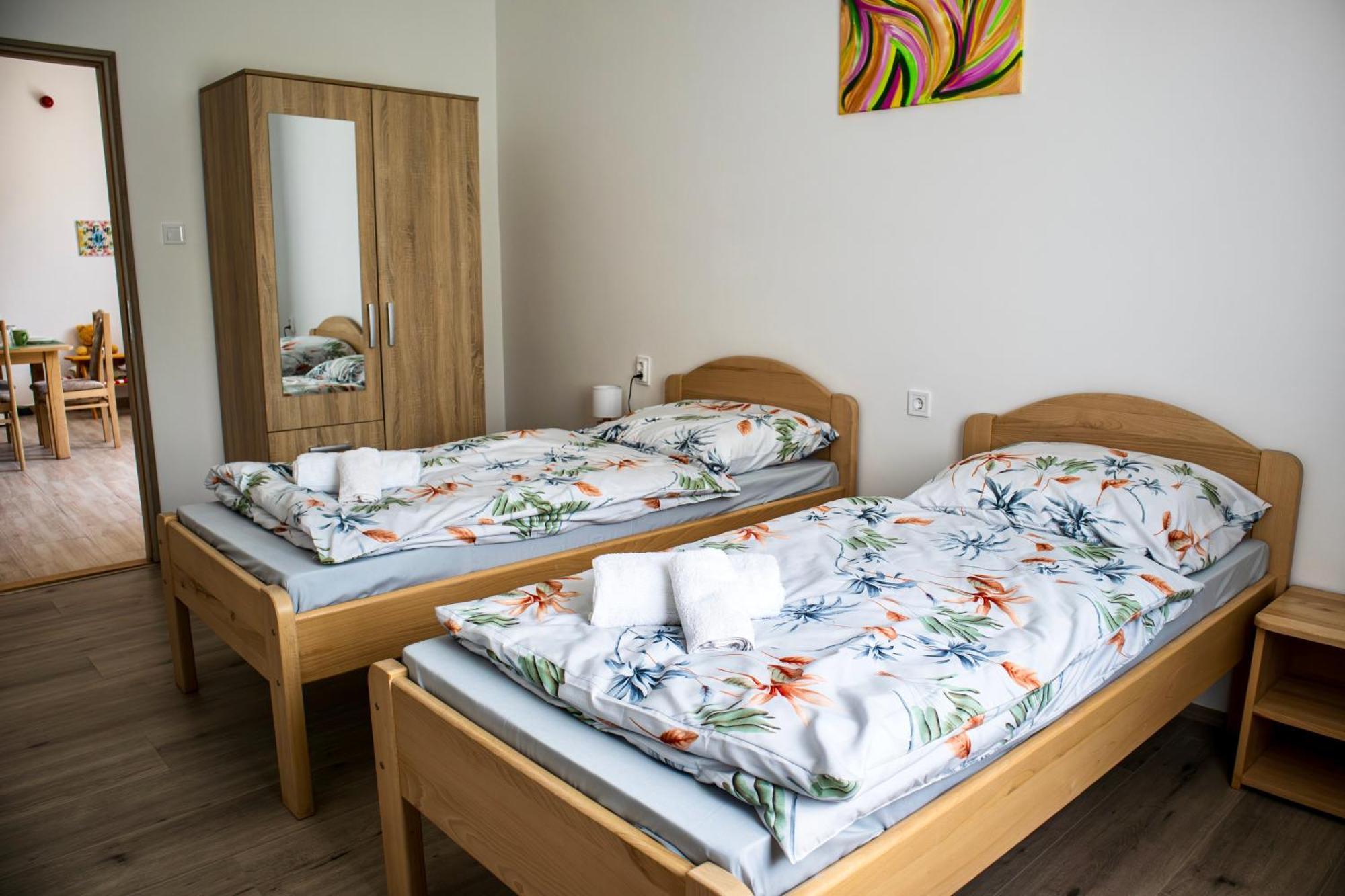 Izisz Apartman Matraterenye Exteriér fotografie