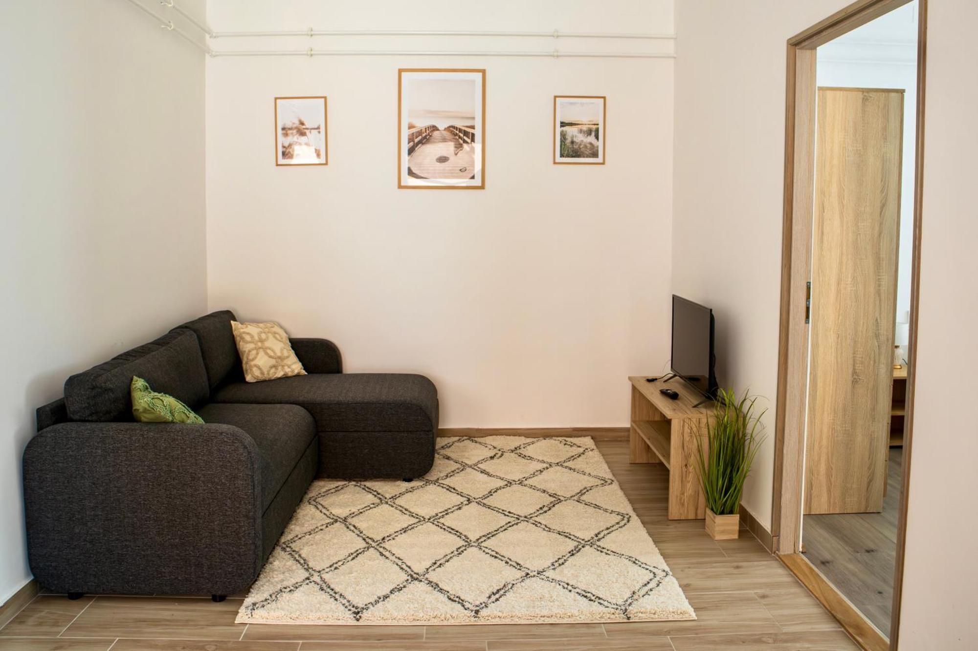 Izisz Apartman Matraterenye Exteriér fotografie